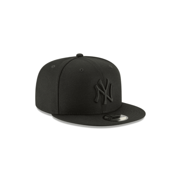 New Era NY Yankees Black on Black - Gorro - Imagen 3