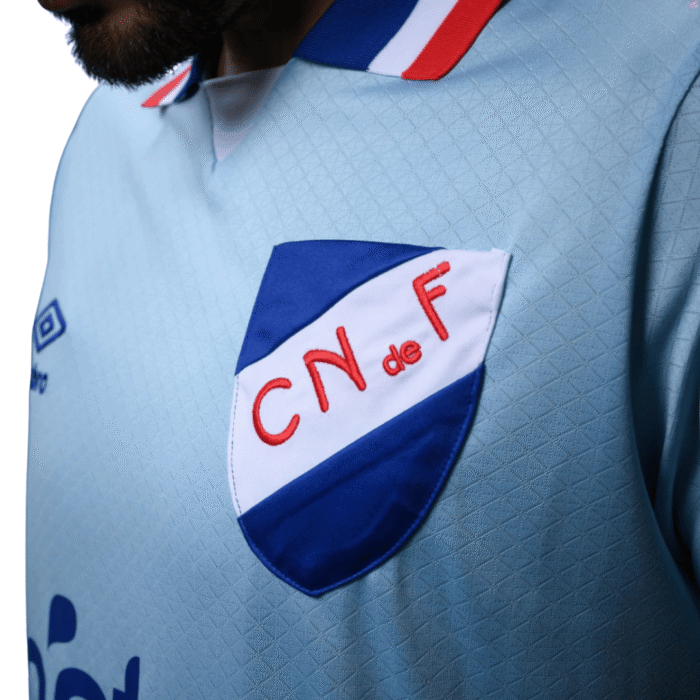 Umbro Nacional Away 3 Oficial 2025 - Camiseta Hombre - Imagen 2