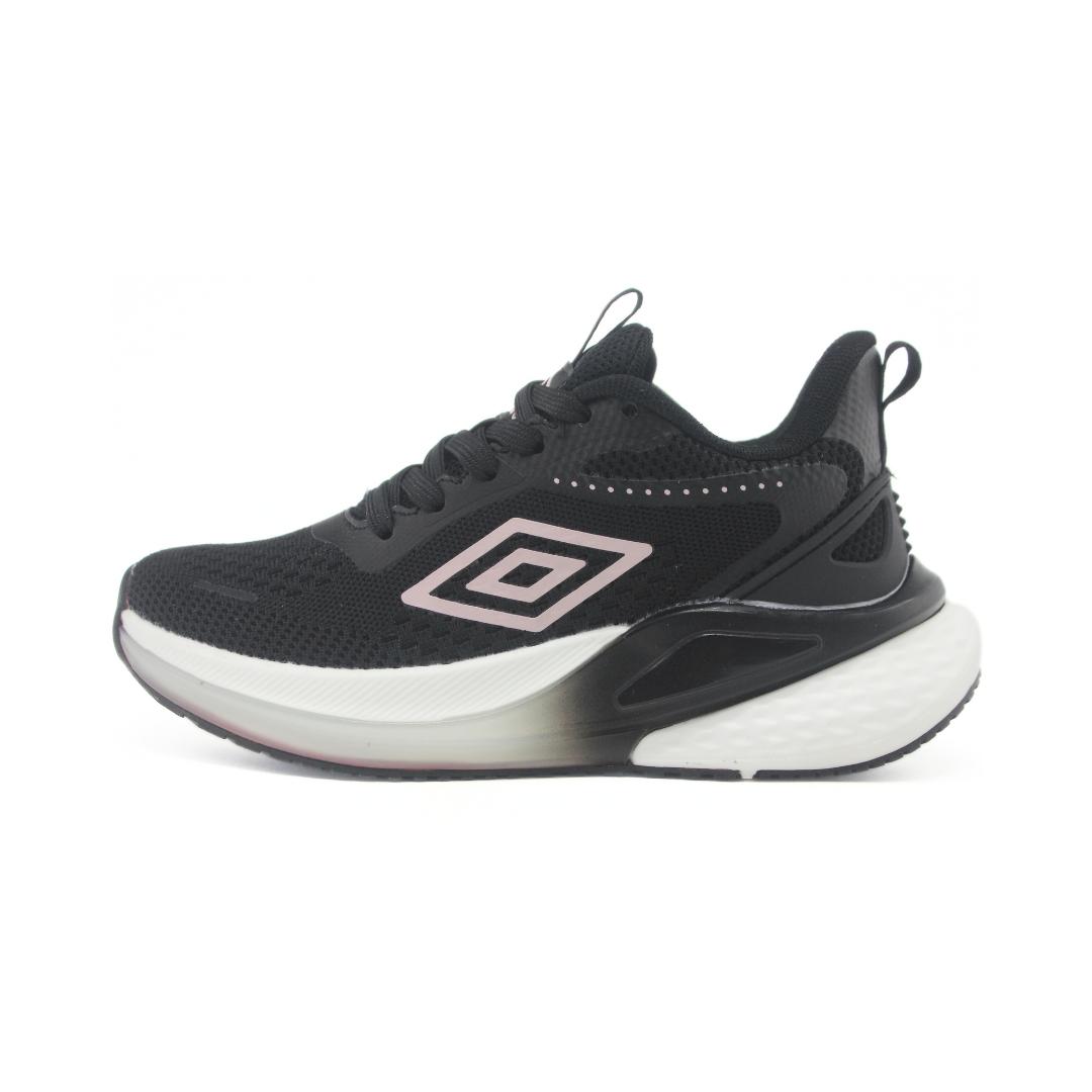 20303804002 (2) Umbro Pure Step - Deportivo Dama - Imagen 1